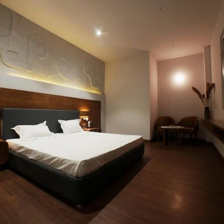 The Rohini Mansion A Unit Of The Monsoon & Pearl Palace Yamuna Nagar Экстерьер фото