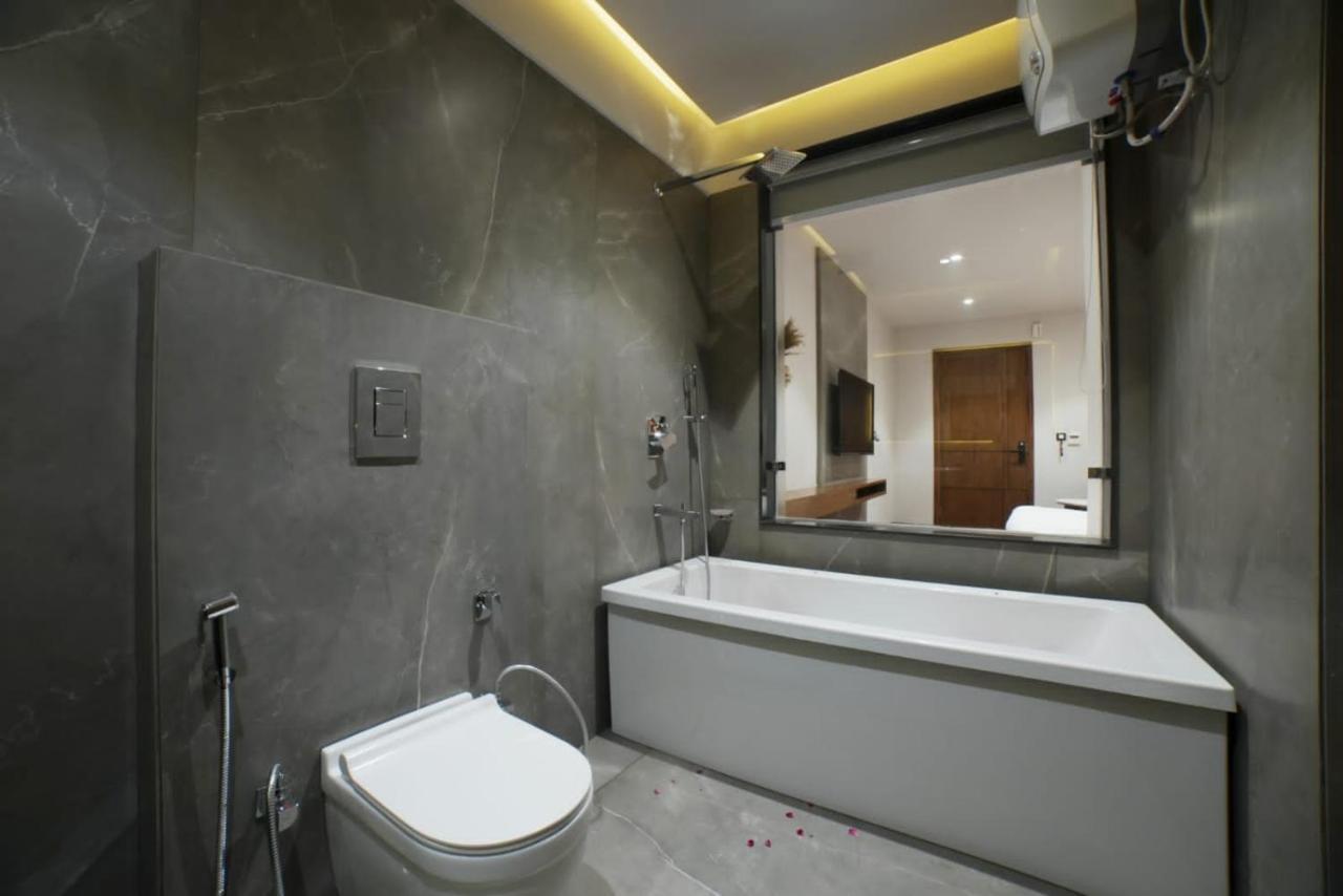 The Rohini Mansion A Unit Of The Monsoon & Pearl Palace Yamuna Nagar Экстерьер фото